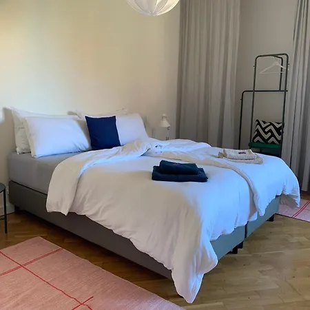 Charmante Stadtwohnung Im Textilviertel 아파트 *